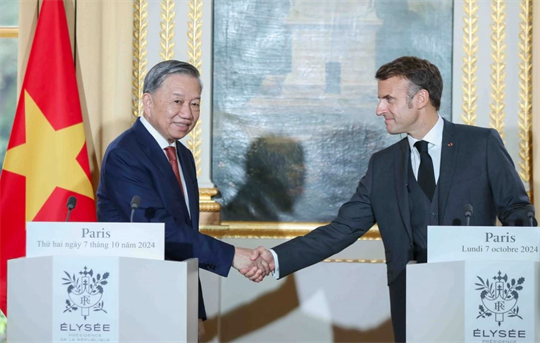 France becomes Vietnam's 8th Comprehensive Strategic Partner