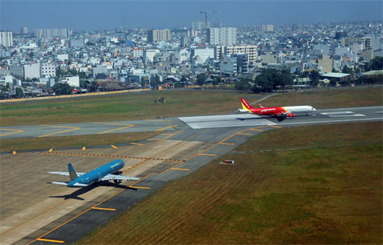 Hanoi-Ho Chi Minh City: world's 4th busiest domestic air route in 2024