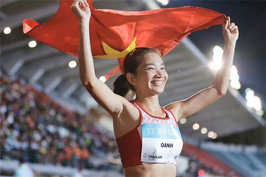 Nguyen Thi Oanh alcanza el hito de 15 oros en atletismo en los SEA Games