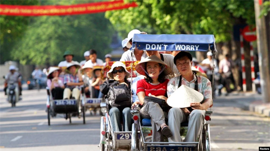 Le nombre d’arrivées touristiques internationales au Vietnam en hausse de 23,8% au cours des quatre premiers mois de 2025